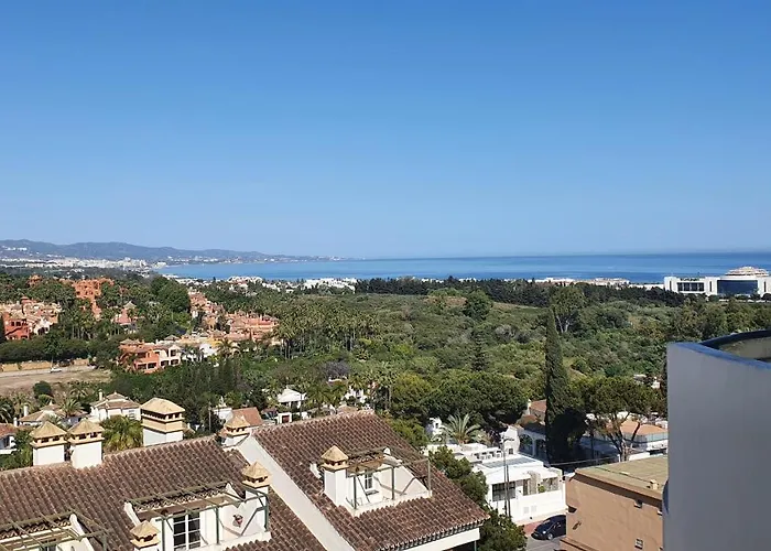 Puerto Banus - Nueva Andalucia - Urb Senorio De Aloha